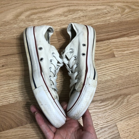 Converse White Sneakers Sz 6 Low Top Women’s - Picture 4 of 9